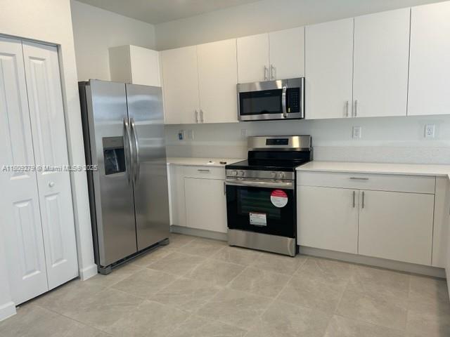 SIENA RESERVE - Residential Lease