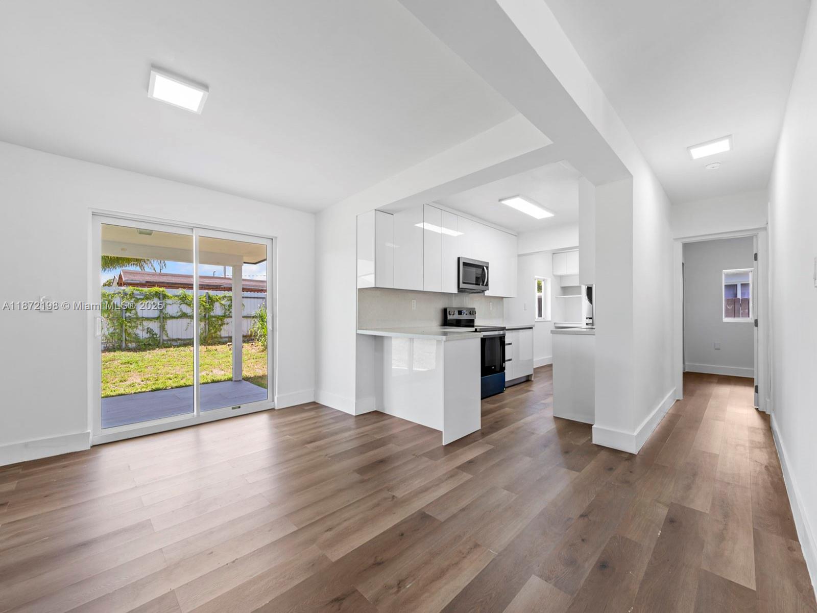 7TH ADDN TO RICHMOND HEIG - Residential