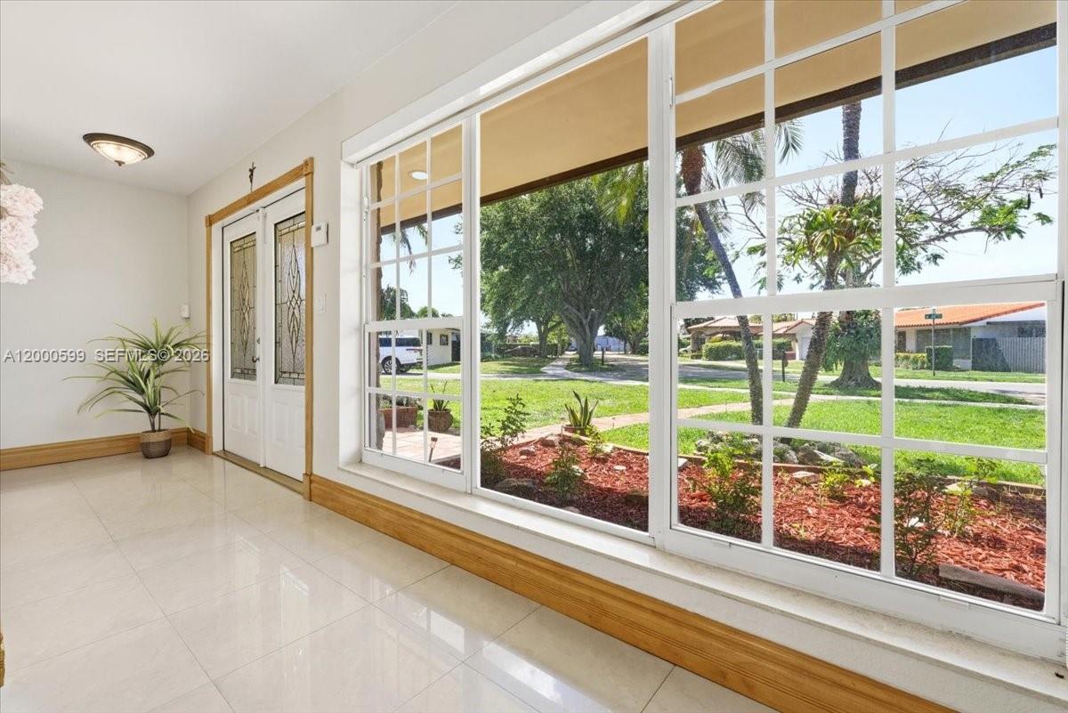 PALM SPRINGS LAKES 2ND AD - Residential
