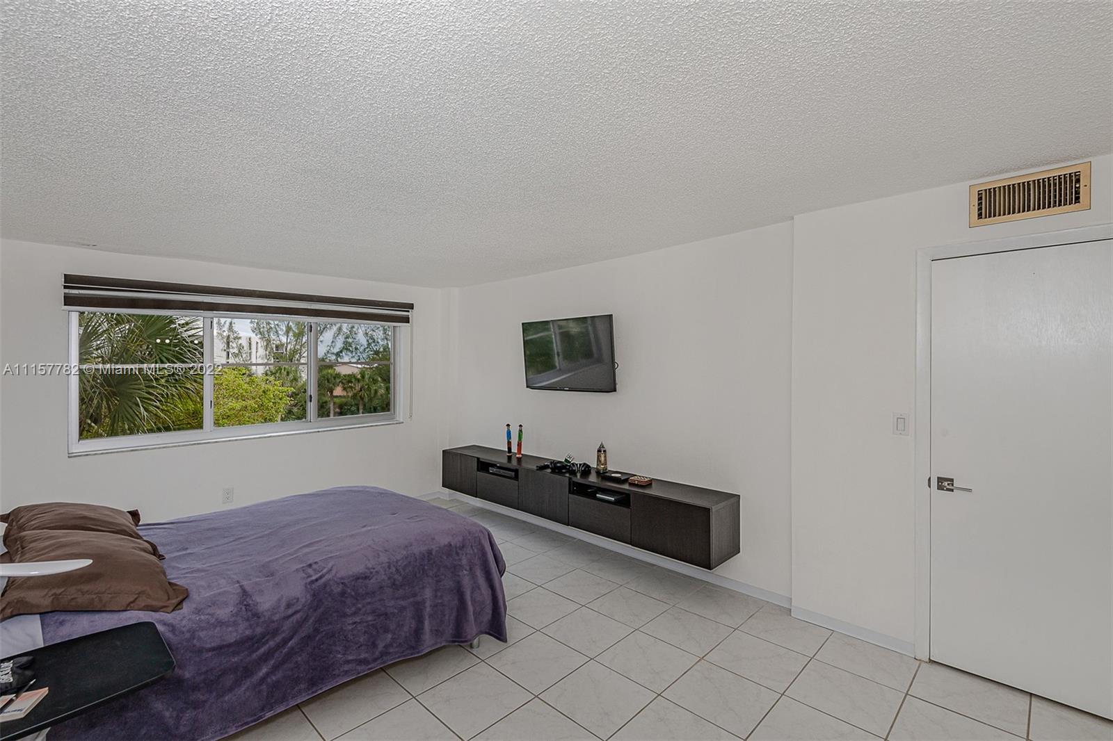 CYPRESS CLUB OF KENDALE C - Residential