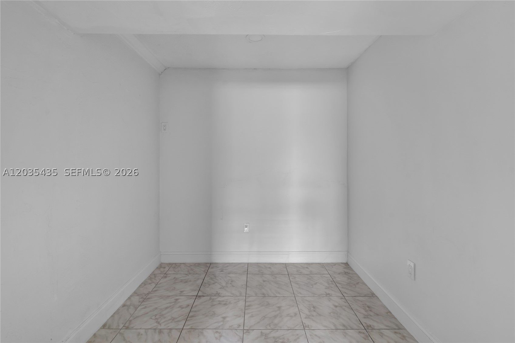 BIRD ROAD CONDO - Residential Lease