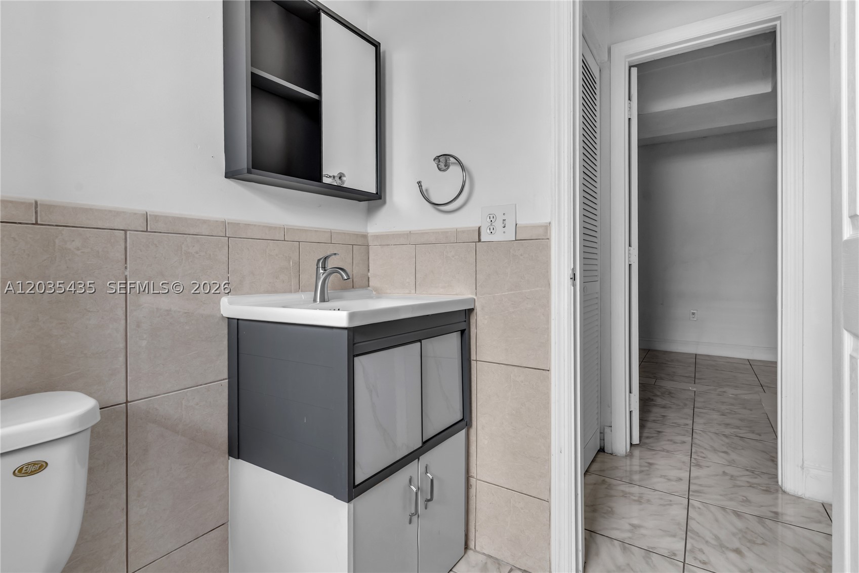 BIRD ROAD CONDO - Residential Lease