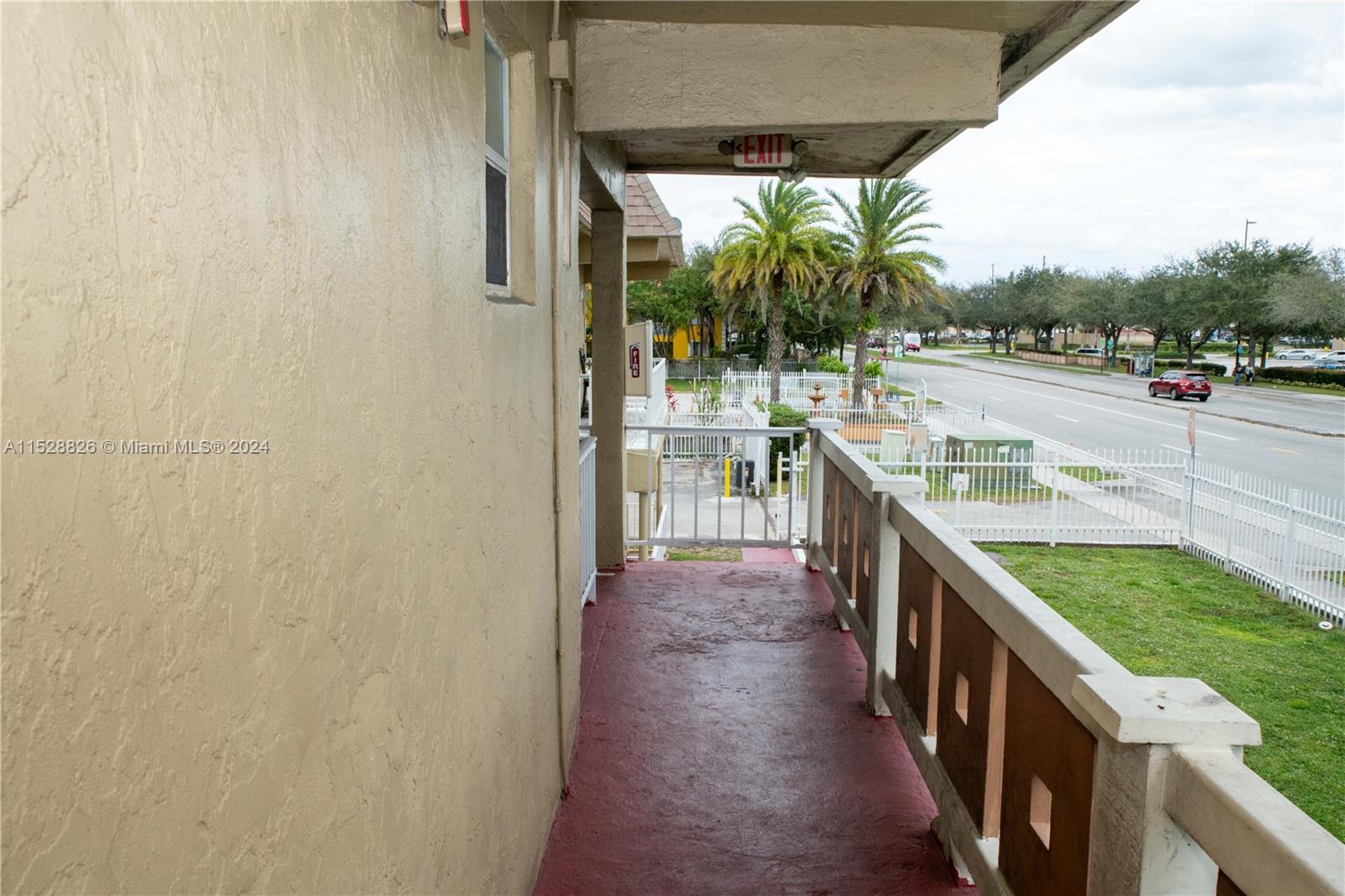 NEW WORLD CONDO APTS II - Residential