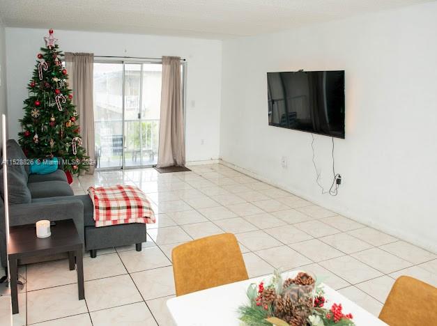 NEW WORLD CONDO APTS II - Residential