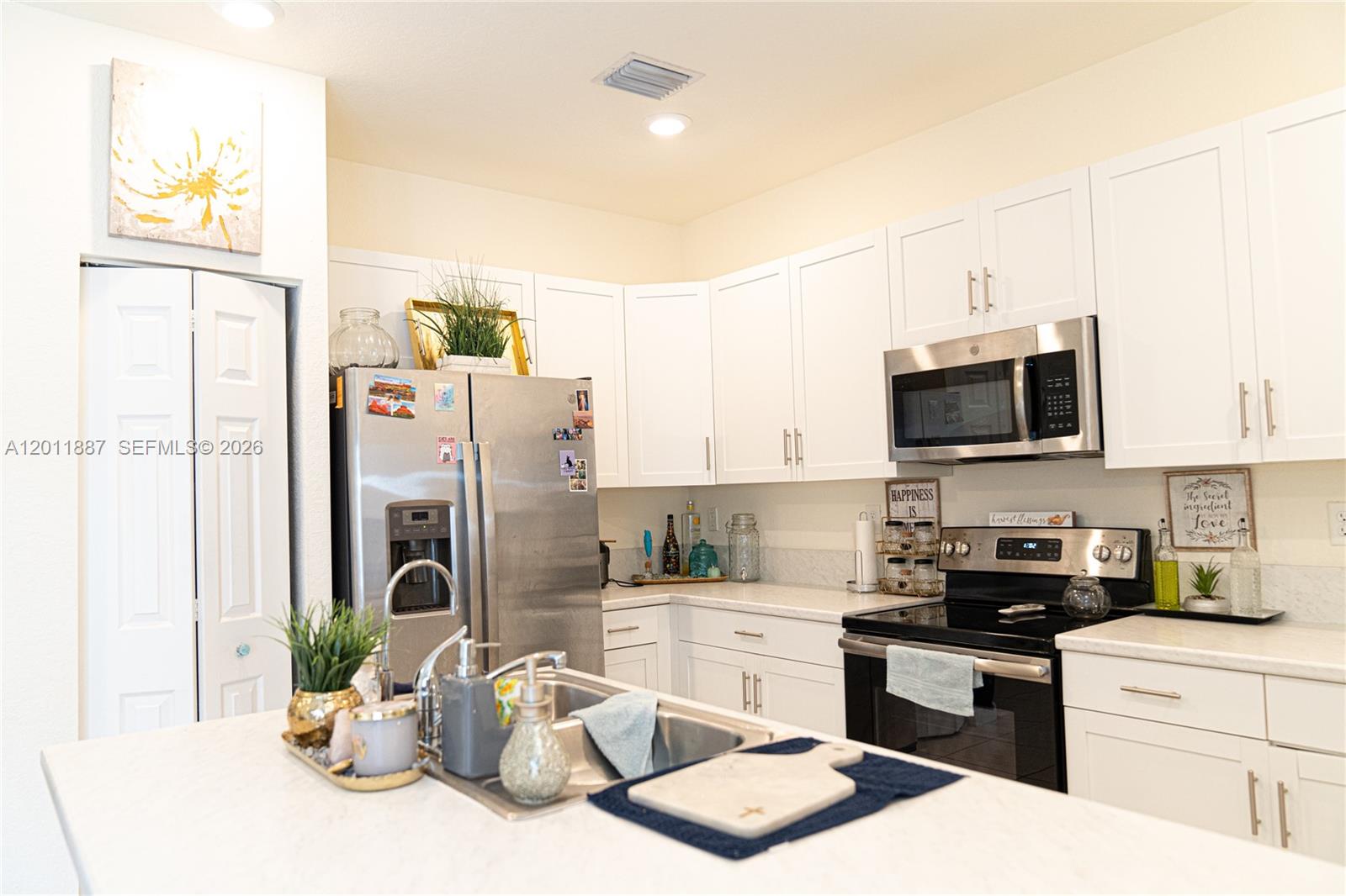 AQUABELLA SECTION TWO - Residential
