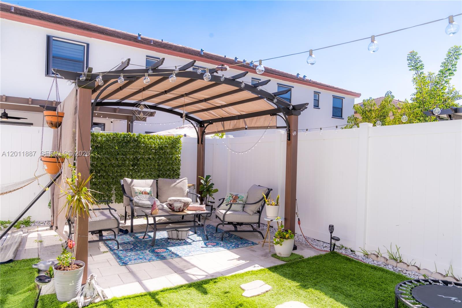 AQUABELLA SECTION TWO - Residential