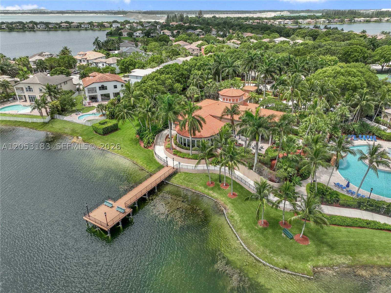 RIVIERA ISLES III - Residential