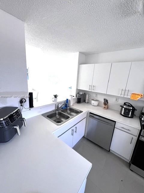 BONITA VILLAS CONDO - Residential Lease