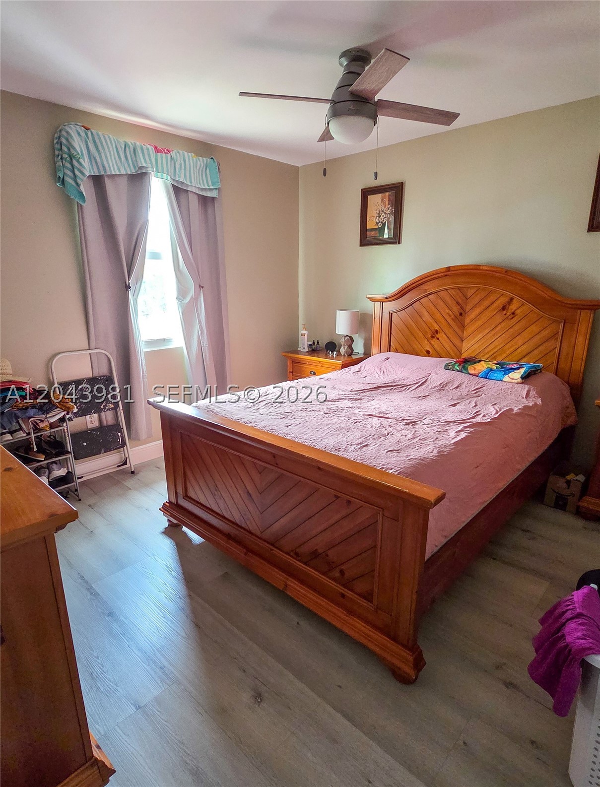 HONEY HILL PARK - Residential