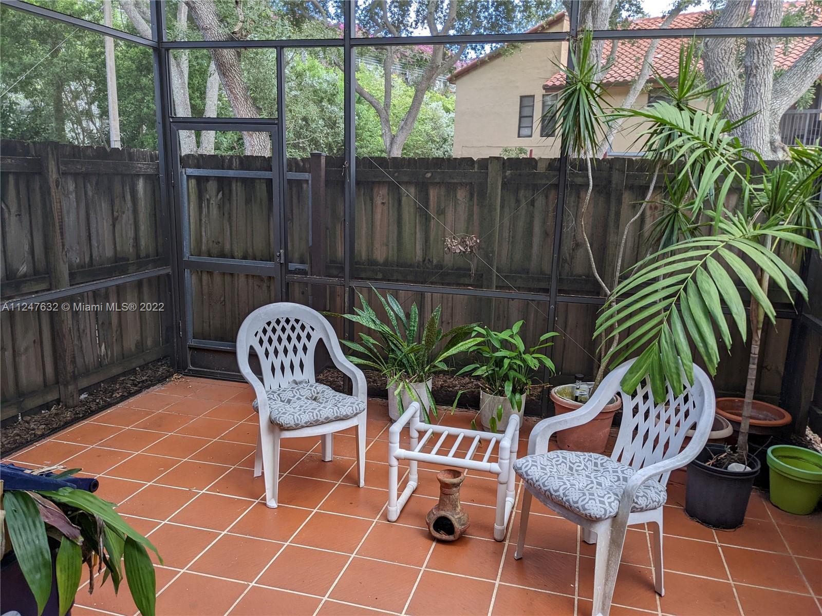 DADELAND COVE SEC 1 - Residential