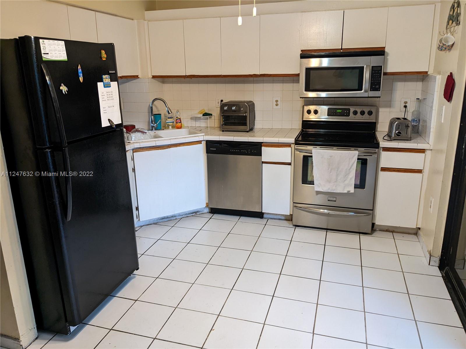 DADELAND COVE SEC 1 - Residential