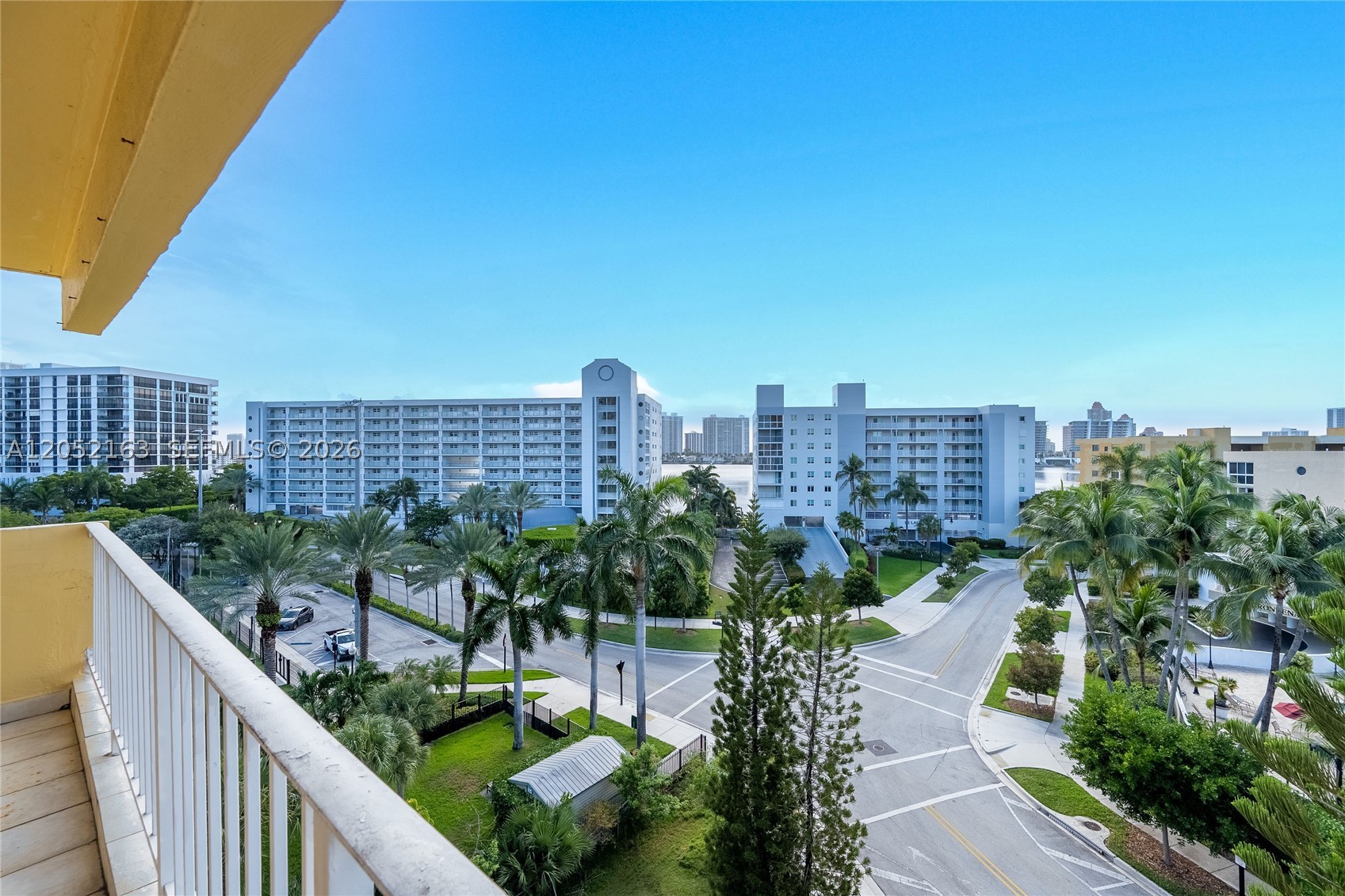 MARBELLA TOWER CONDO - Residential