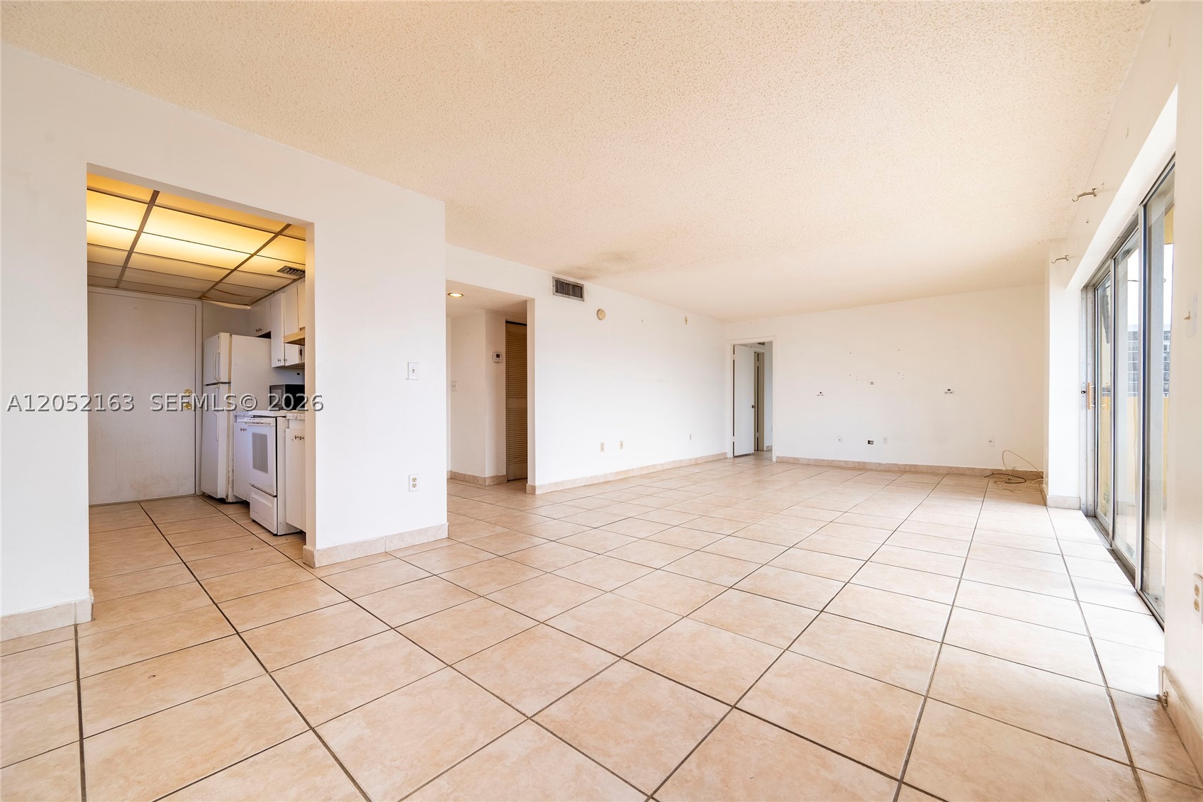 MARBELLA TOWER CONDO - Residential