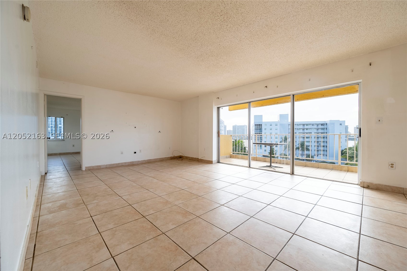 MARBELLA TOWER CONDO - Residential
