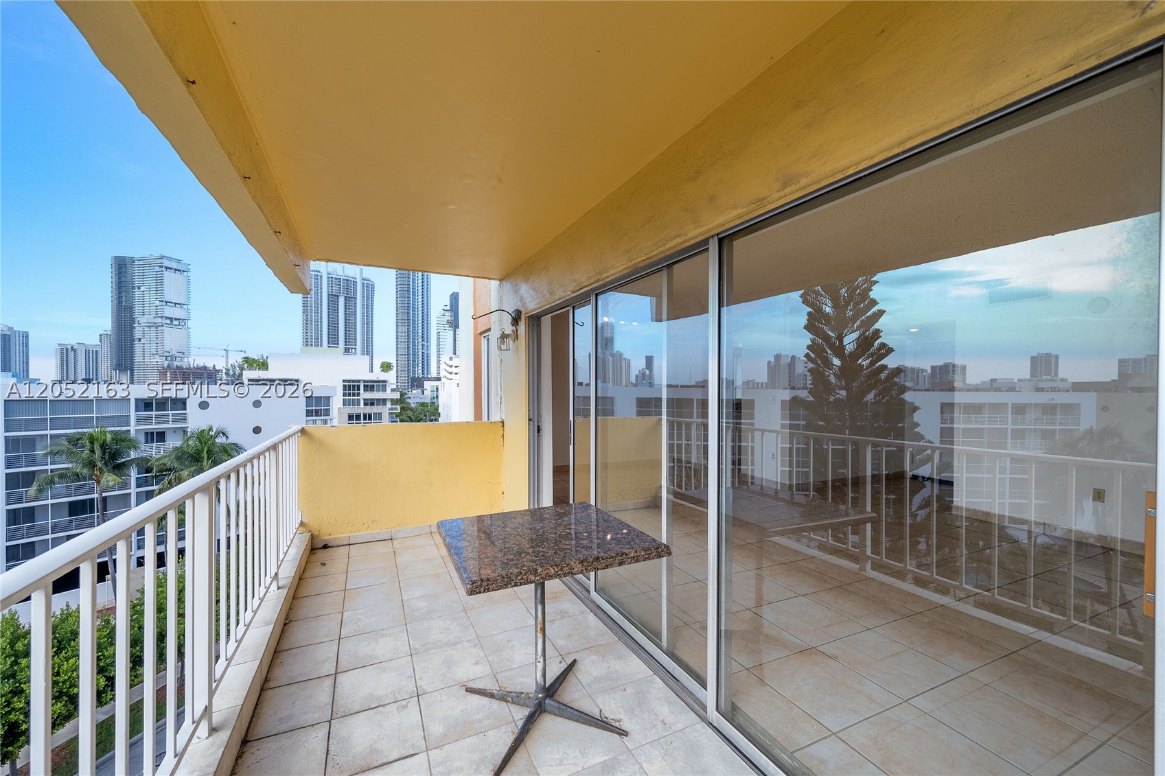 MARBELLA TOWER CONDO - Residential