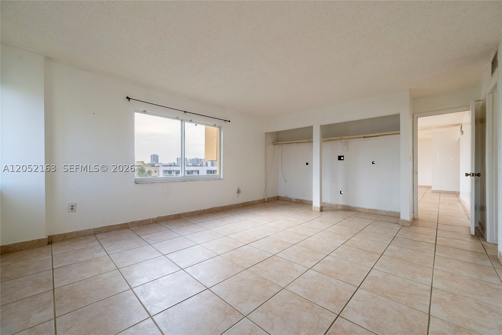 MARBELLA TOWER CONDO - Residential