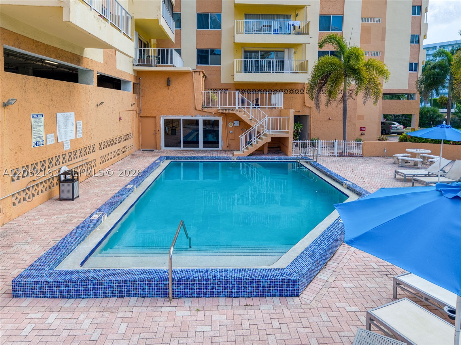 MARBELLA TOWER CONDO - Residential