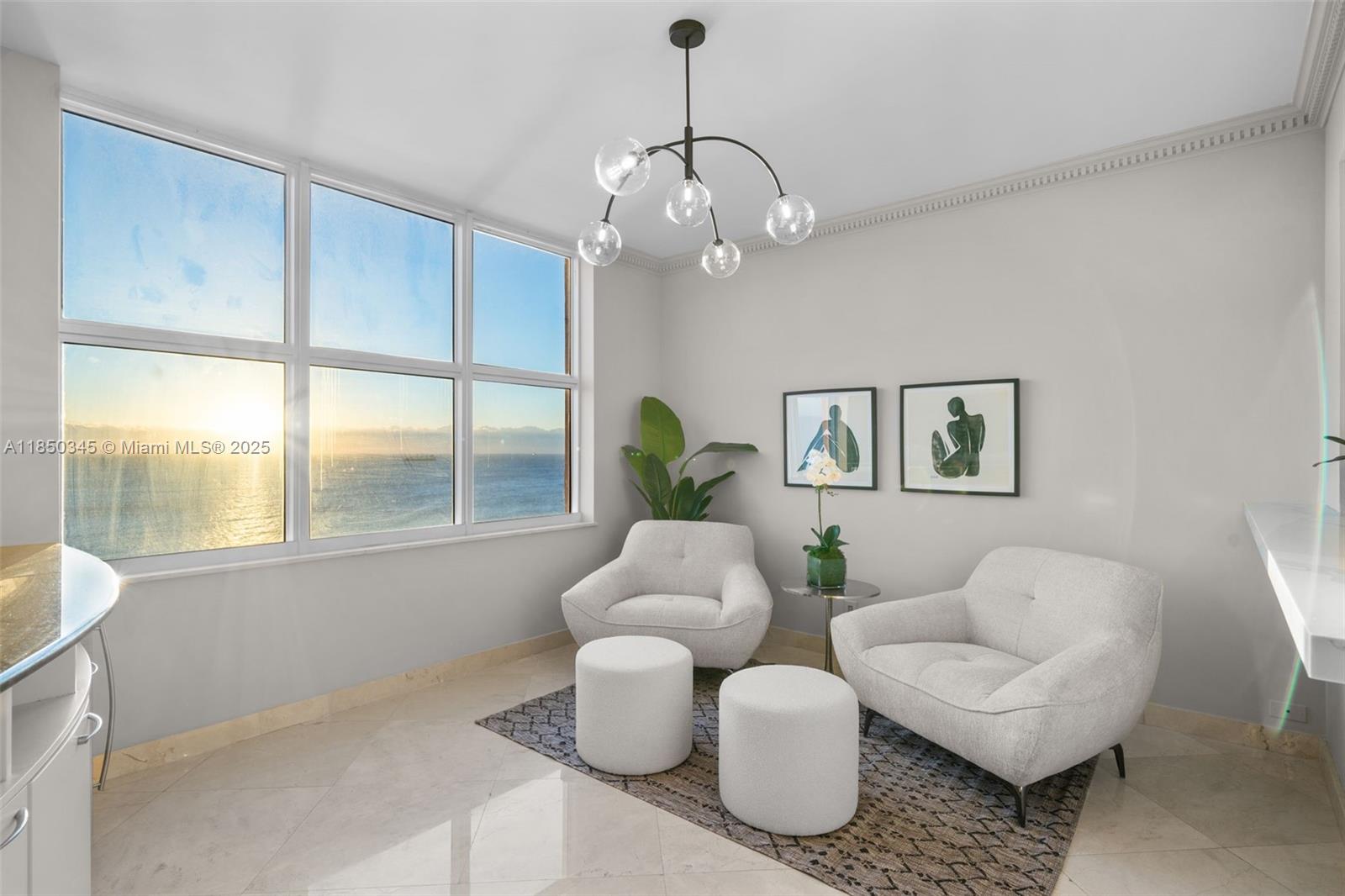 PALMS TOWER ONE CONDO - Residential