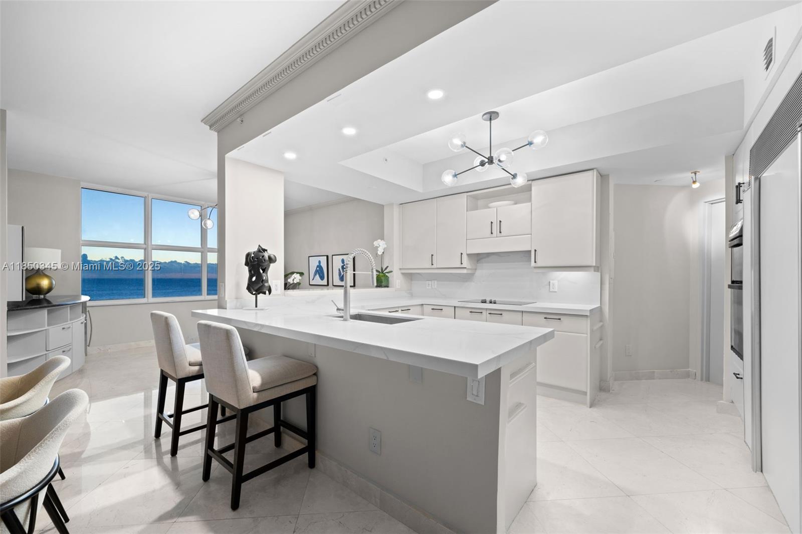 PALMS TOWER ONE CONDO - Residential