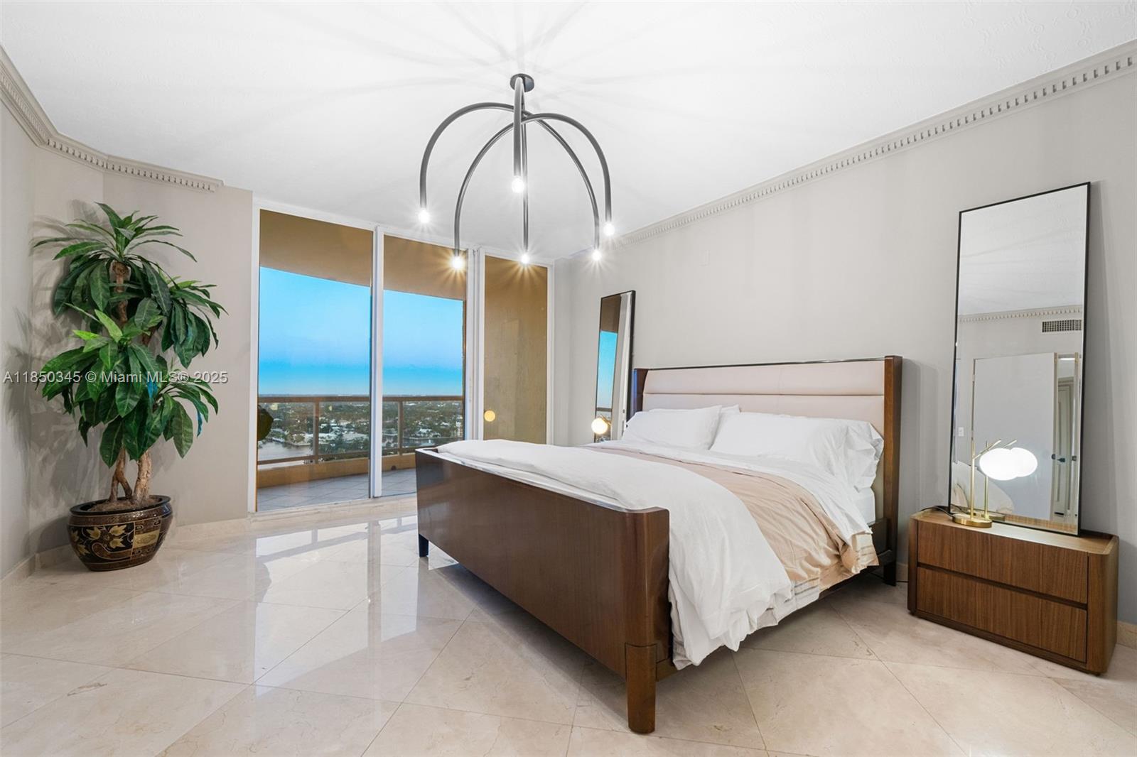PALMS TOWER ONE CONDO - Residential