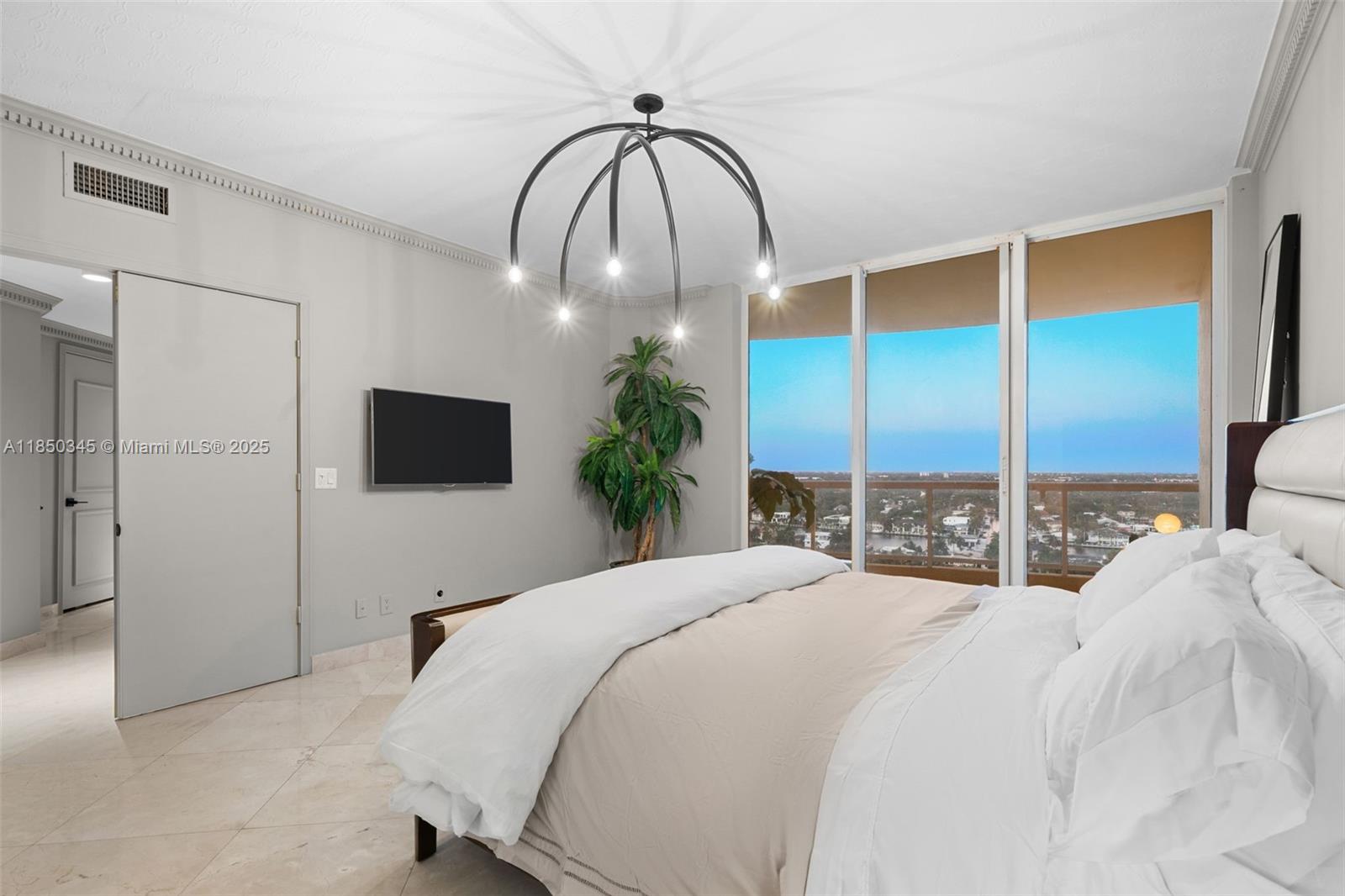 PALMS TOWER ONE CONDO - Residential