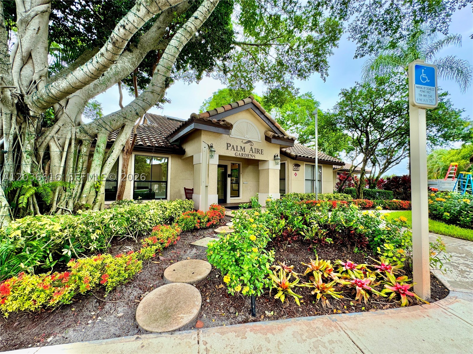 PALM AIRE GARDENS CONDO - Residential Lease