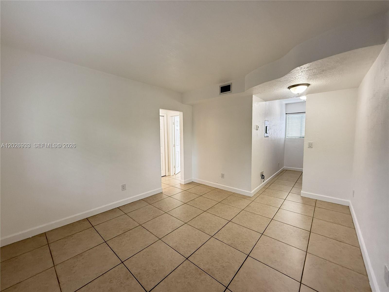 CITY OF MIAMI SOUTH - Residential Lease