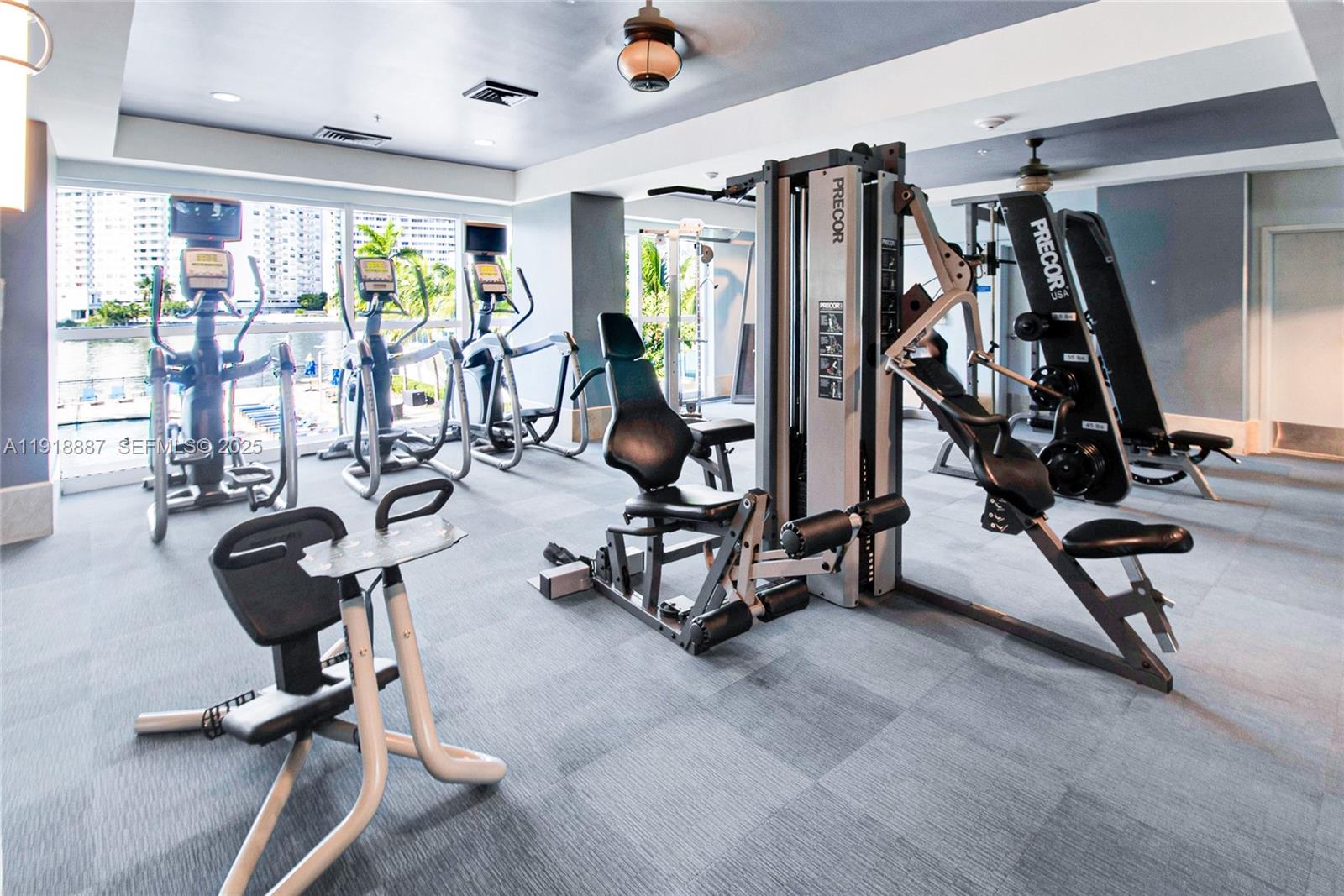 OCEAN MARINE YACHT CLUB C - Residential