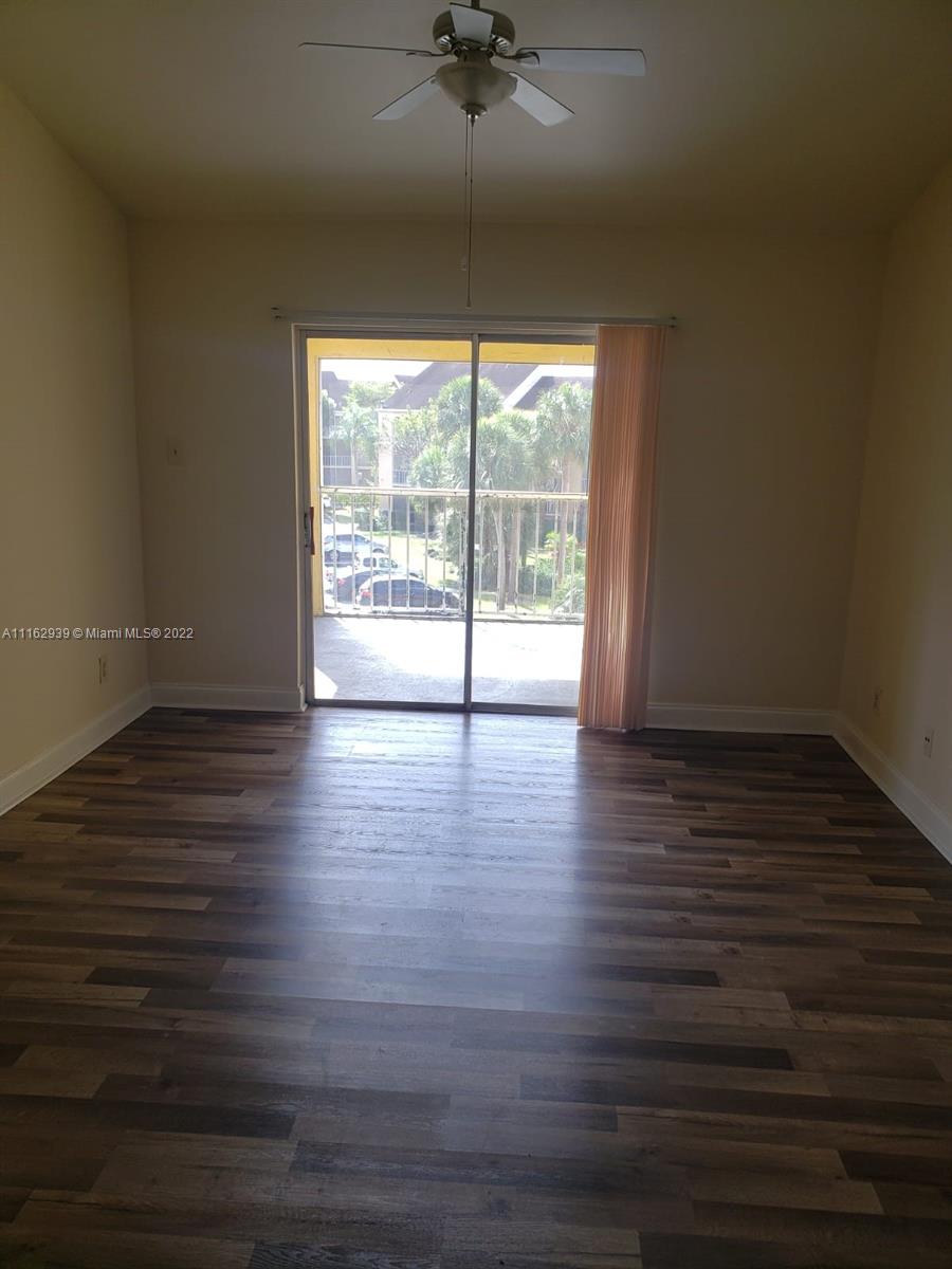 HAMMOCKS TRAILS CONDO - Residential Lease