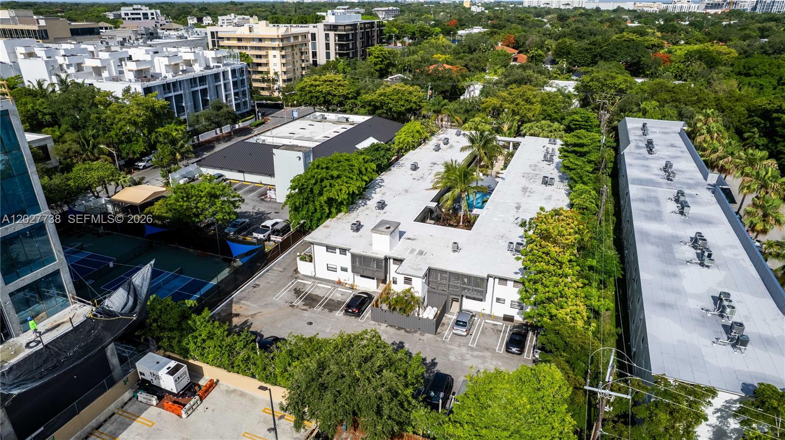 CHATEAU GROVE CONDO - Residential Lease