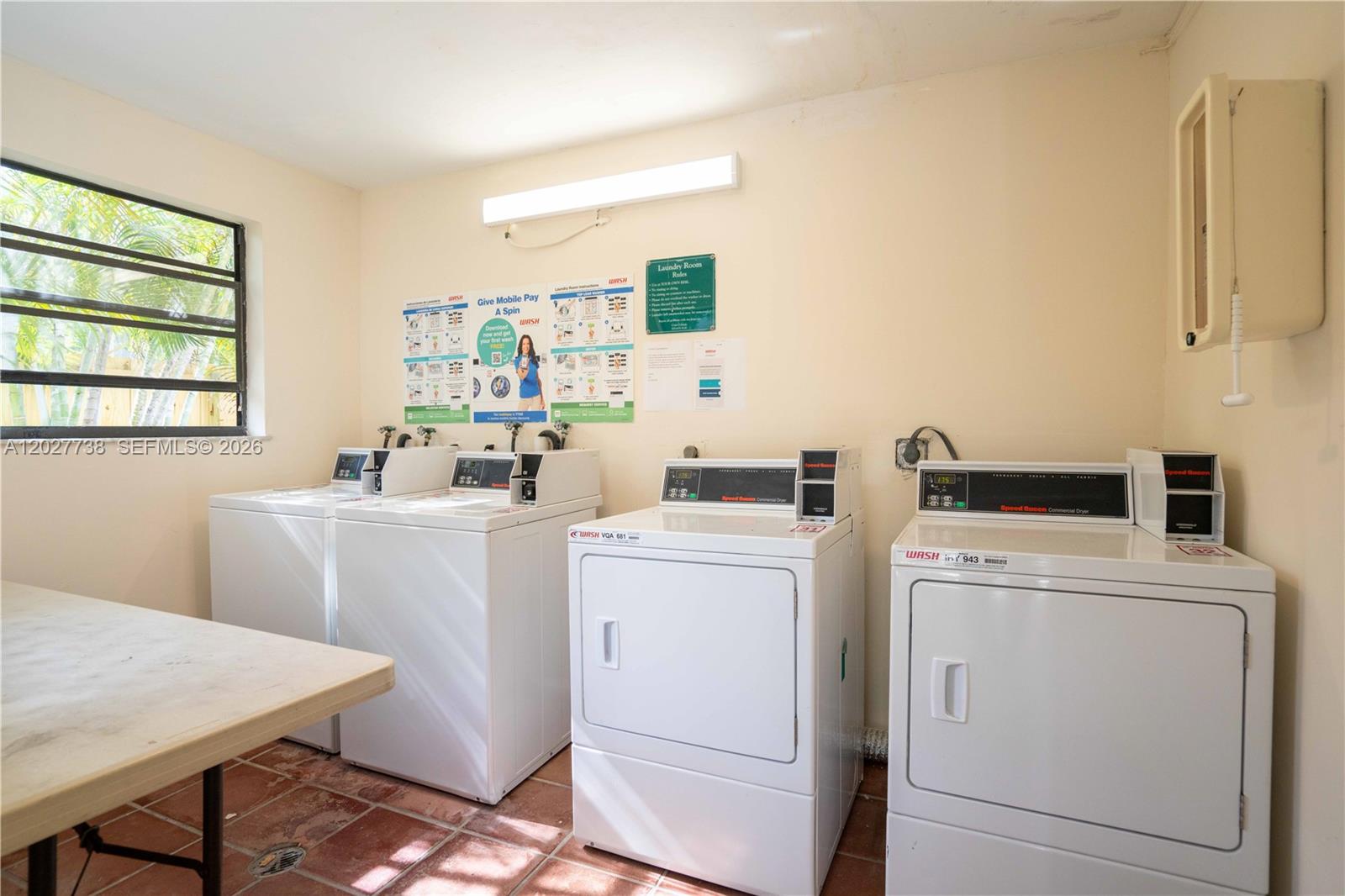 CHATEAU GROVE CONDO - Residential Lease