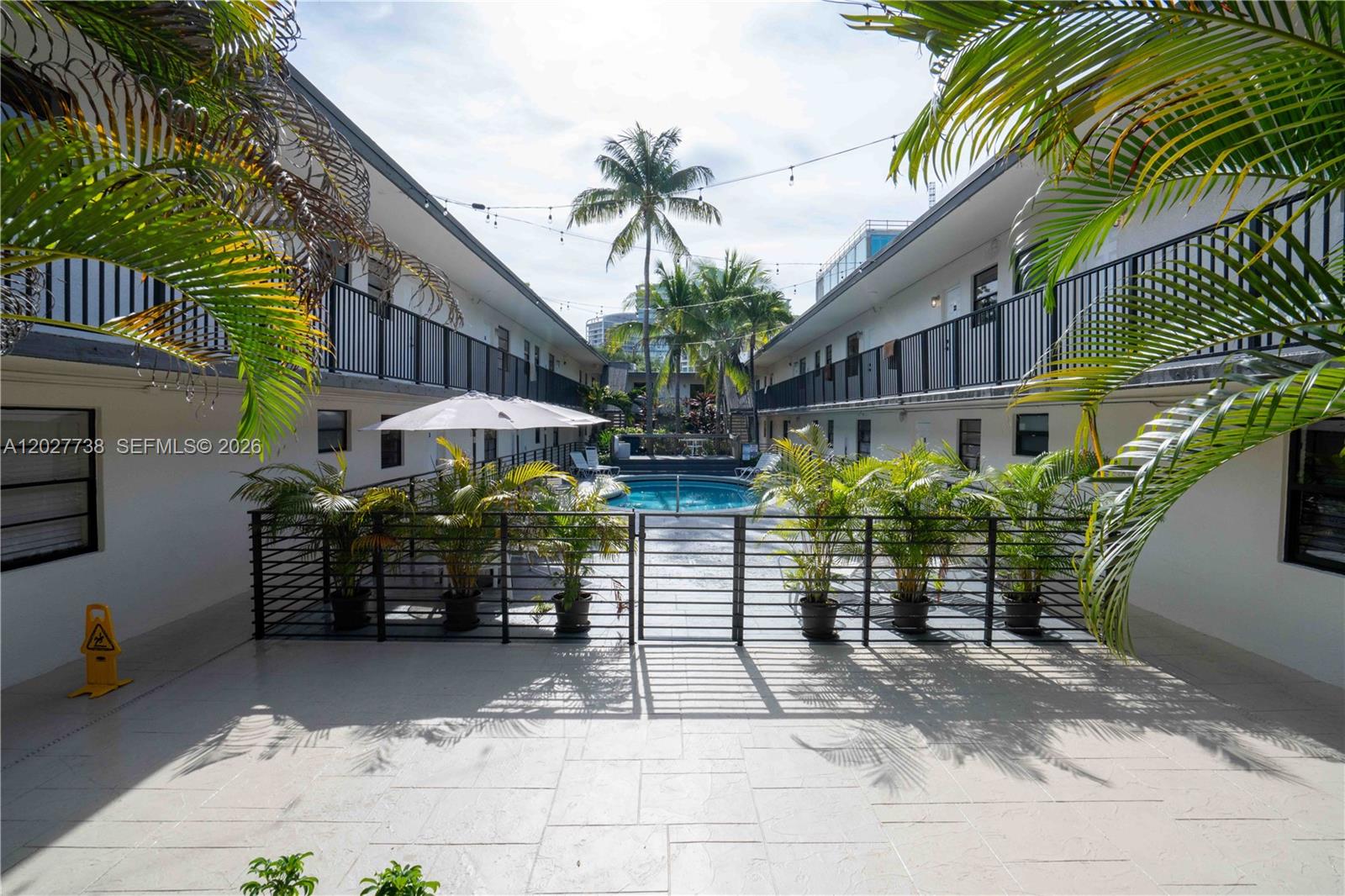 CHATEAU GROVE CONDO - Residential Lease
