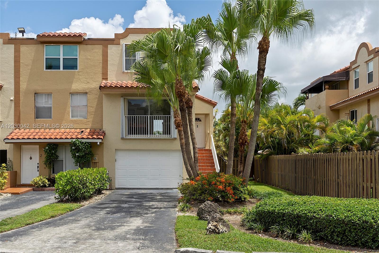 THE RIVIERA AT CORAL LAKE - Residential