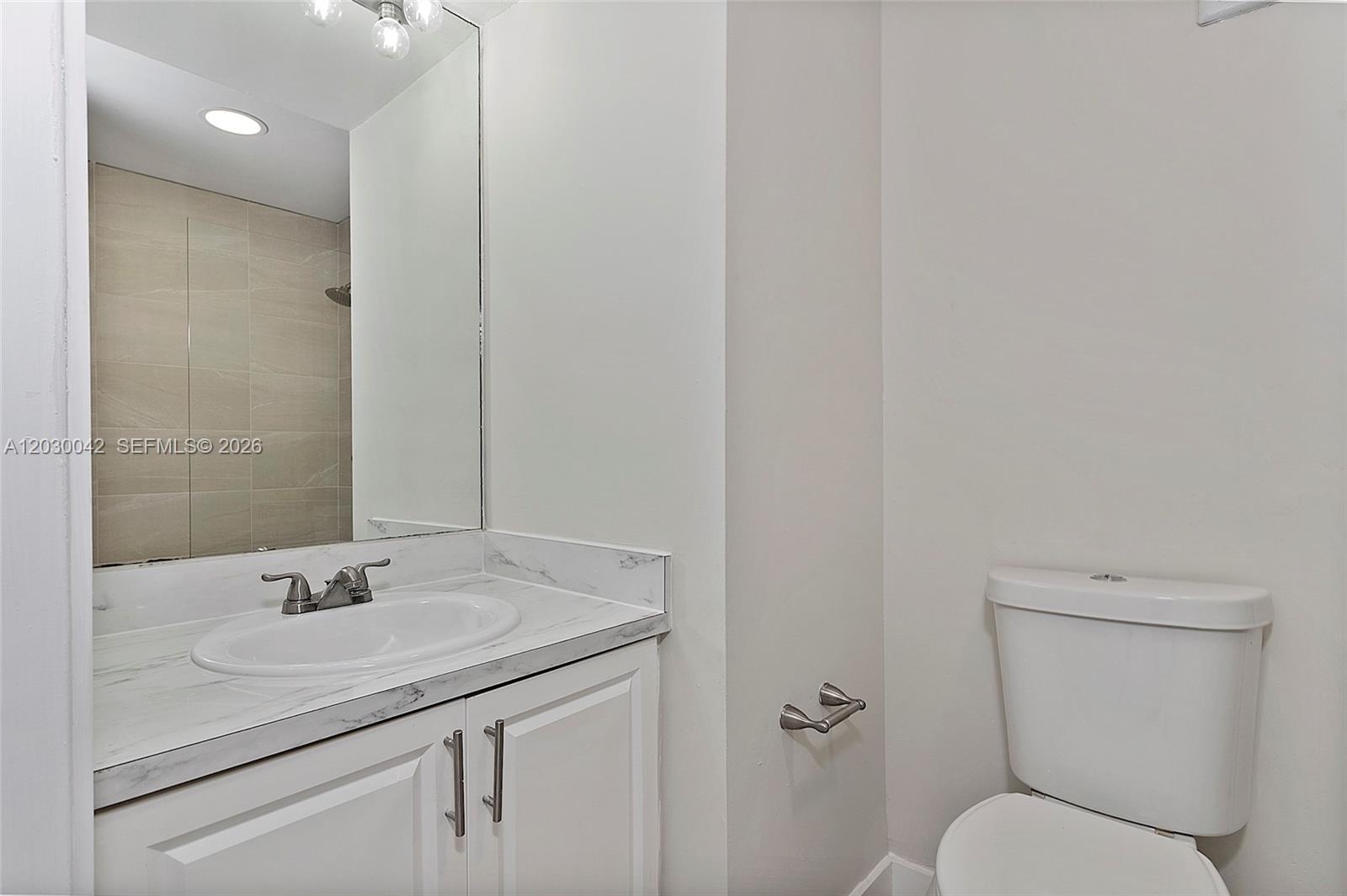 THE RIVIERA AT CORAL LAKE - Residential