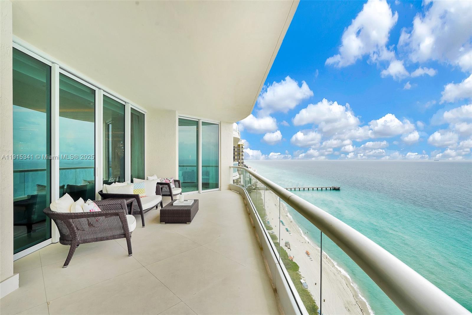TURNBERRY OCEAN COLONY - Residential
