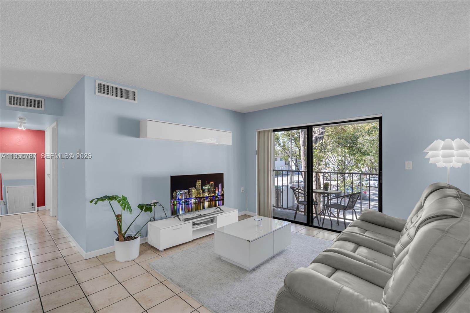 VILLA BELLINI CONDO - Residential