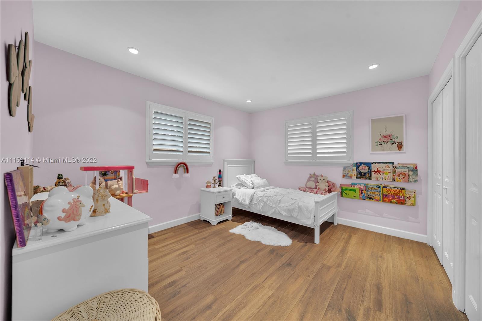 MIAMI LAKES SEC 4 - Residential