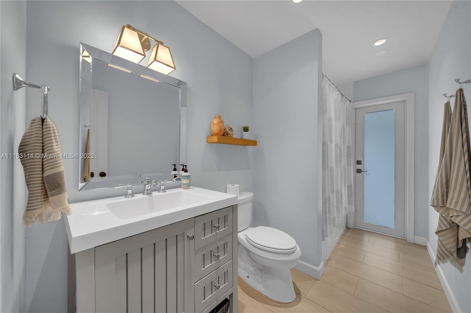 MIAMI LAKES SEC 4 - Residential