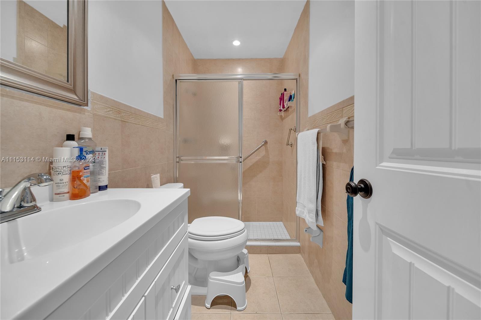 MIAMI LAKES SEC 4 - Residential