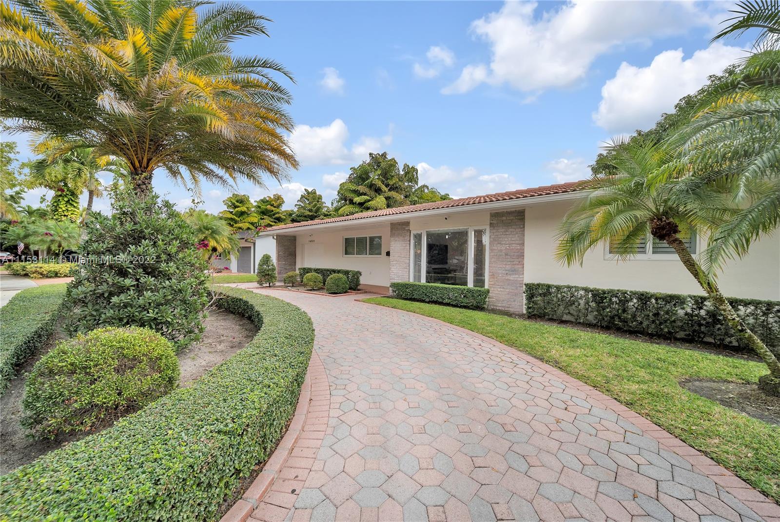 Heart of Miami Lakes! This 3bed/2bath oversize covered patio & large pool. Separate yard with enough room for a kids playground or pet area. Large family room with lots of natural light. Dining area, living room area & a connecting kitchen. Large 1 car garage with a driveway and beautiful landscaping. Home has lots of potential for any new buyer. Great school near by Miami Lakes K-8 center.