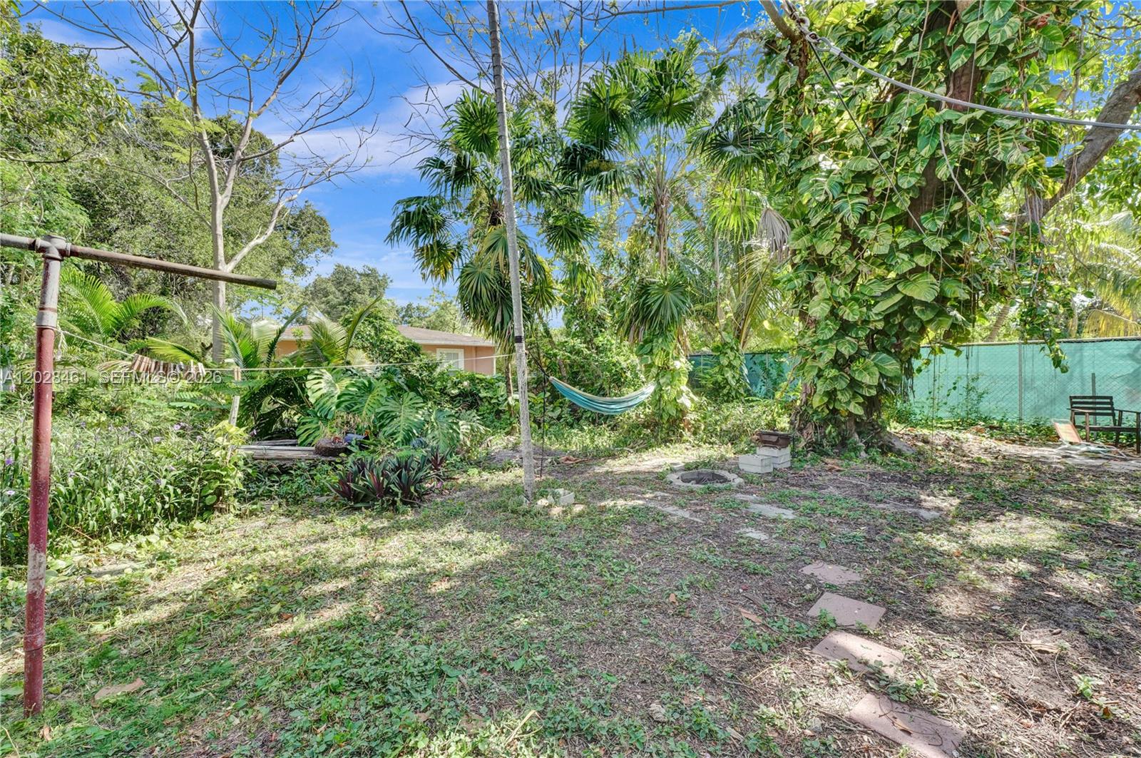 DIXIE HIGHWAY TRACK - Residential