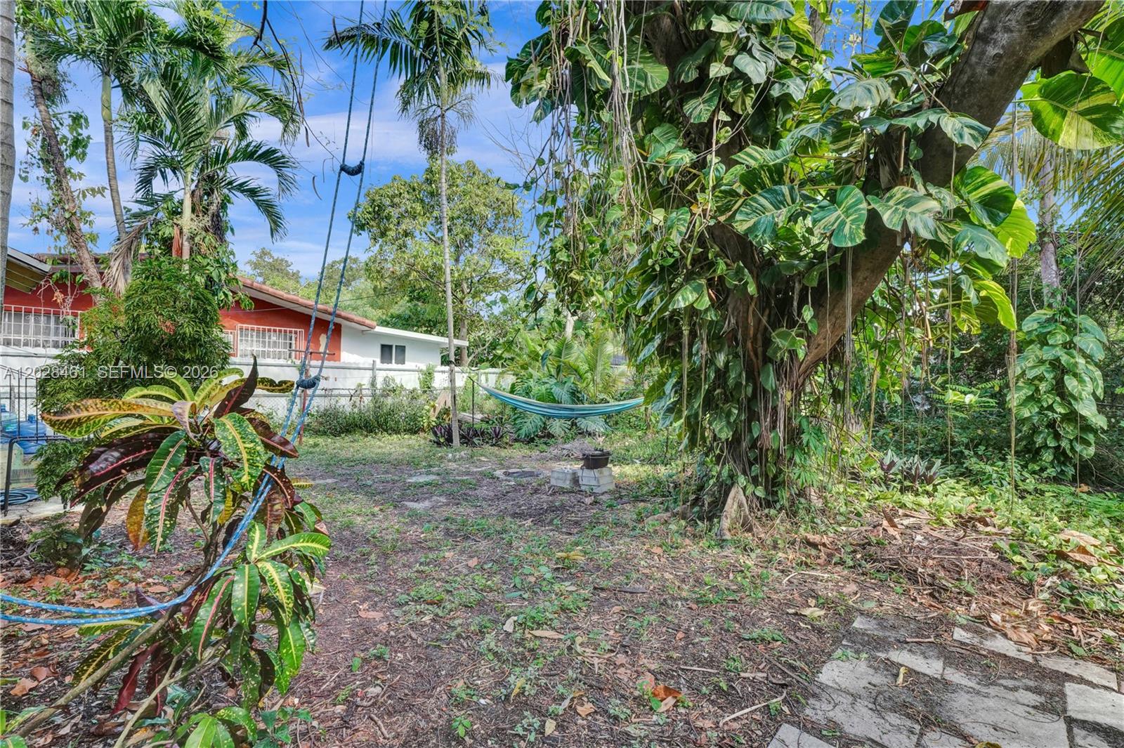 DIXIE HIGHWAY TRACK - Residential