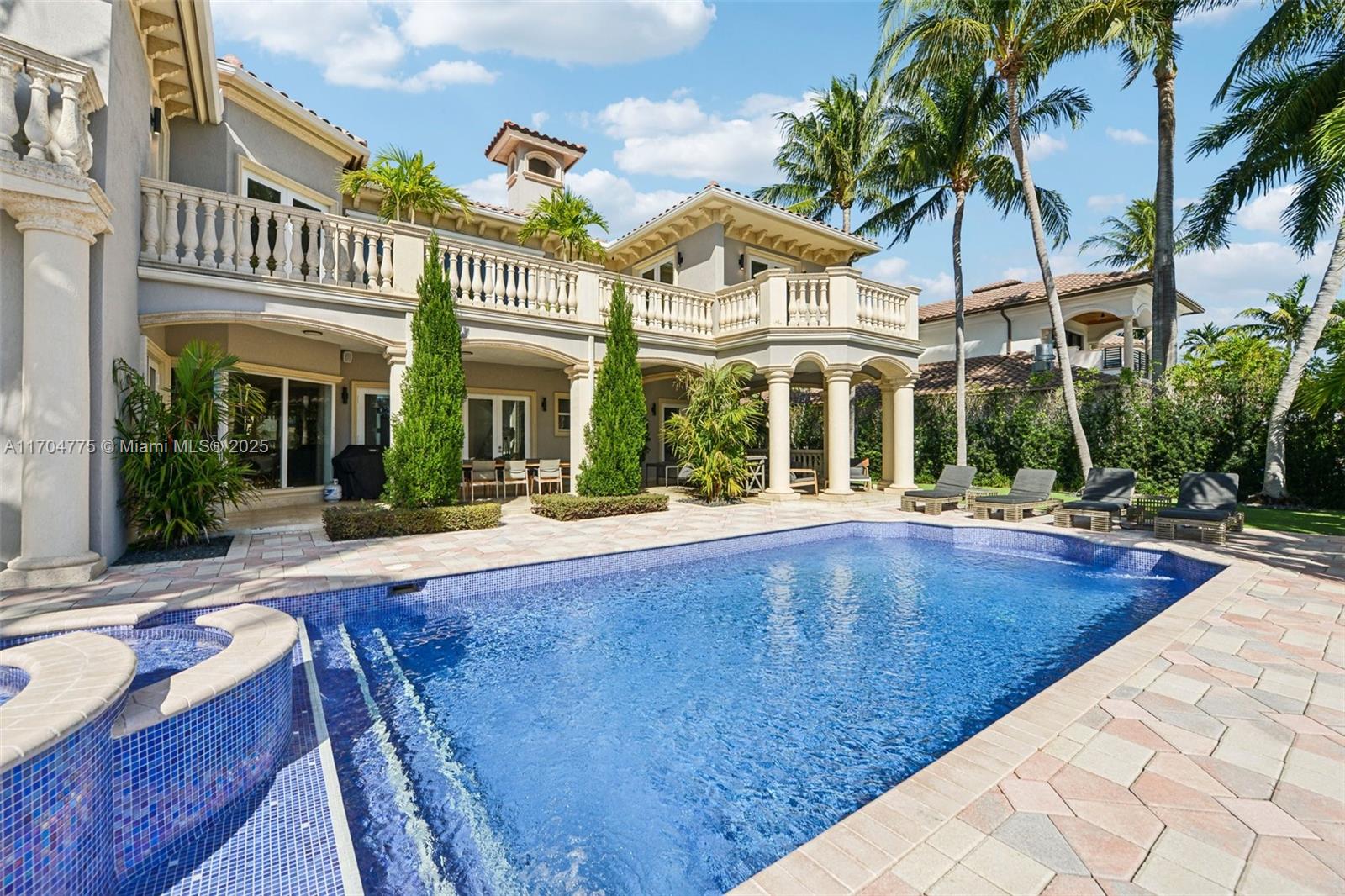 CORAL RIDGE - Residential