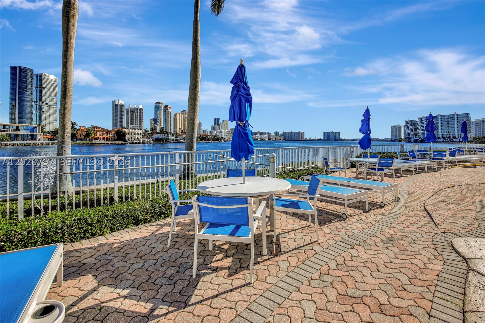 MYSTIC POINTE CONDO NO TH - Residential