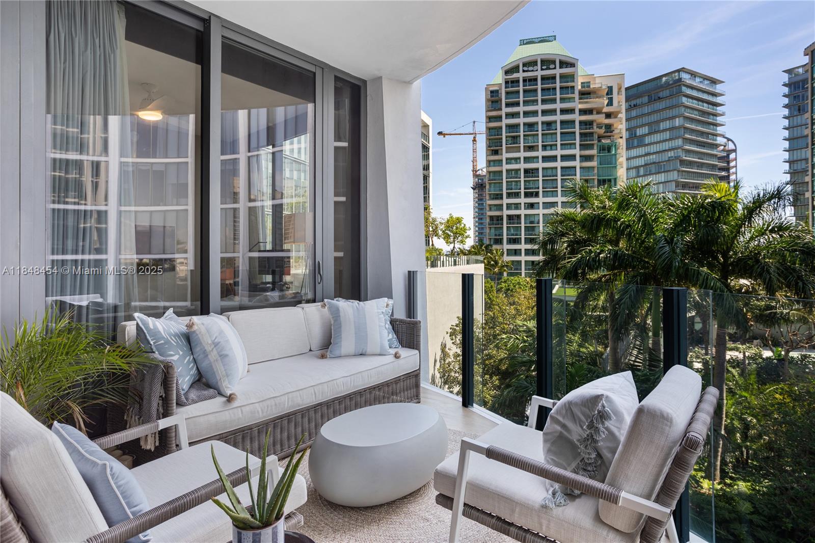 CLUB RESIDENCES AT PARK G - Residential Lease