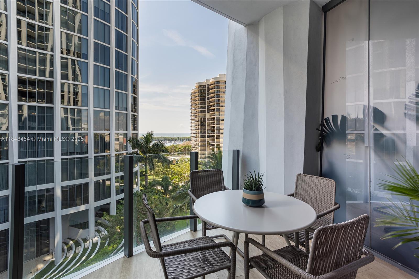 CLUB RESIDENCES AT PARK G - Residential Lease