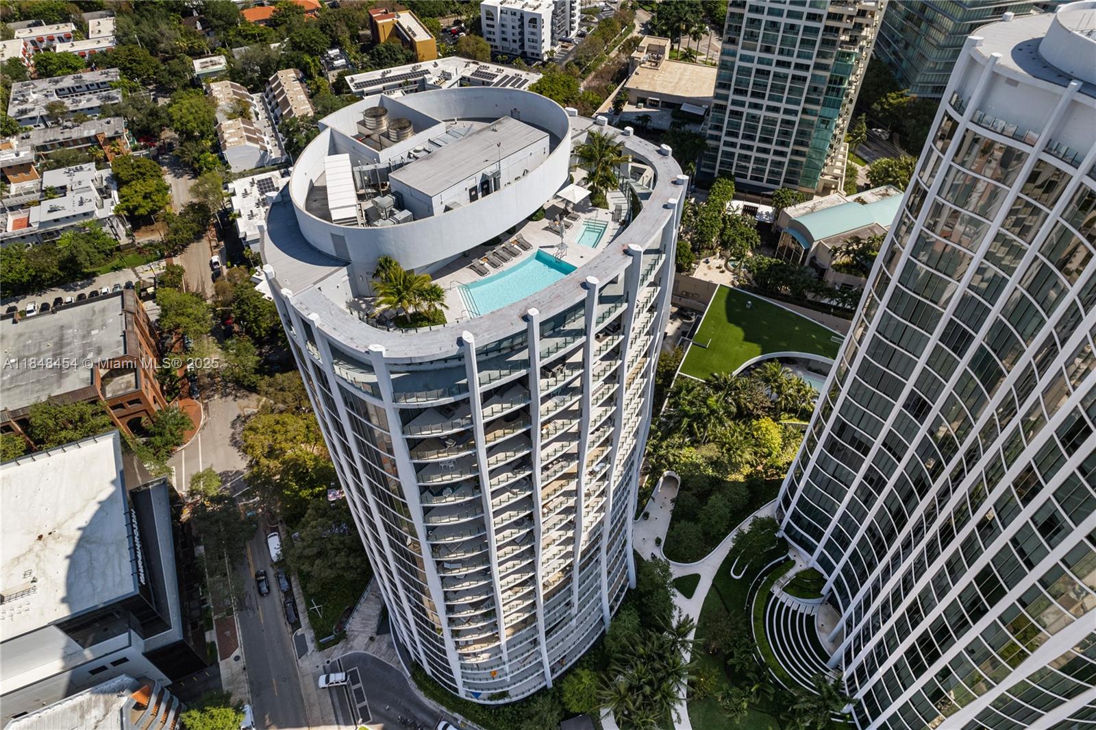 CLUB RESIDENCES AT PARK G - Residential Lease