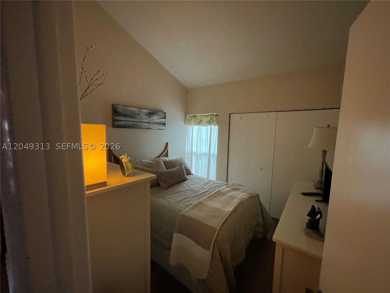TURTLE BAY - Residential