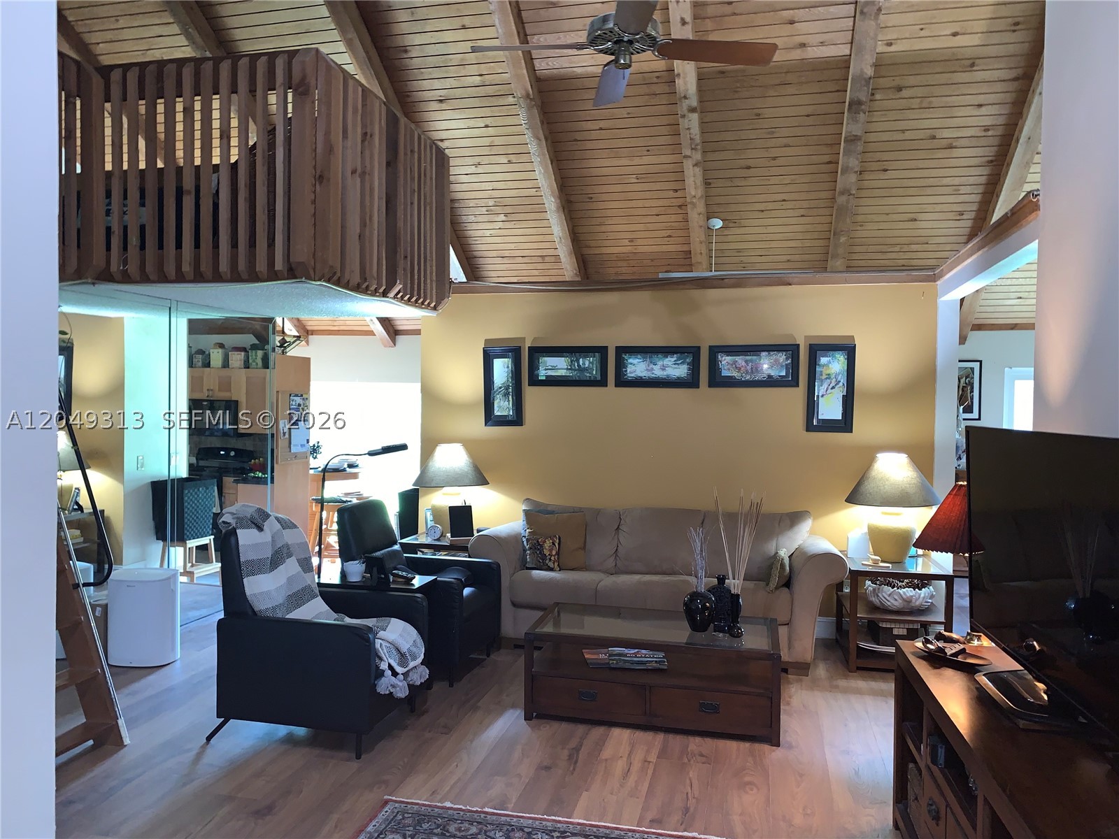 TURTLE BAY - Residential