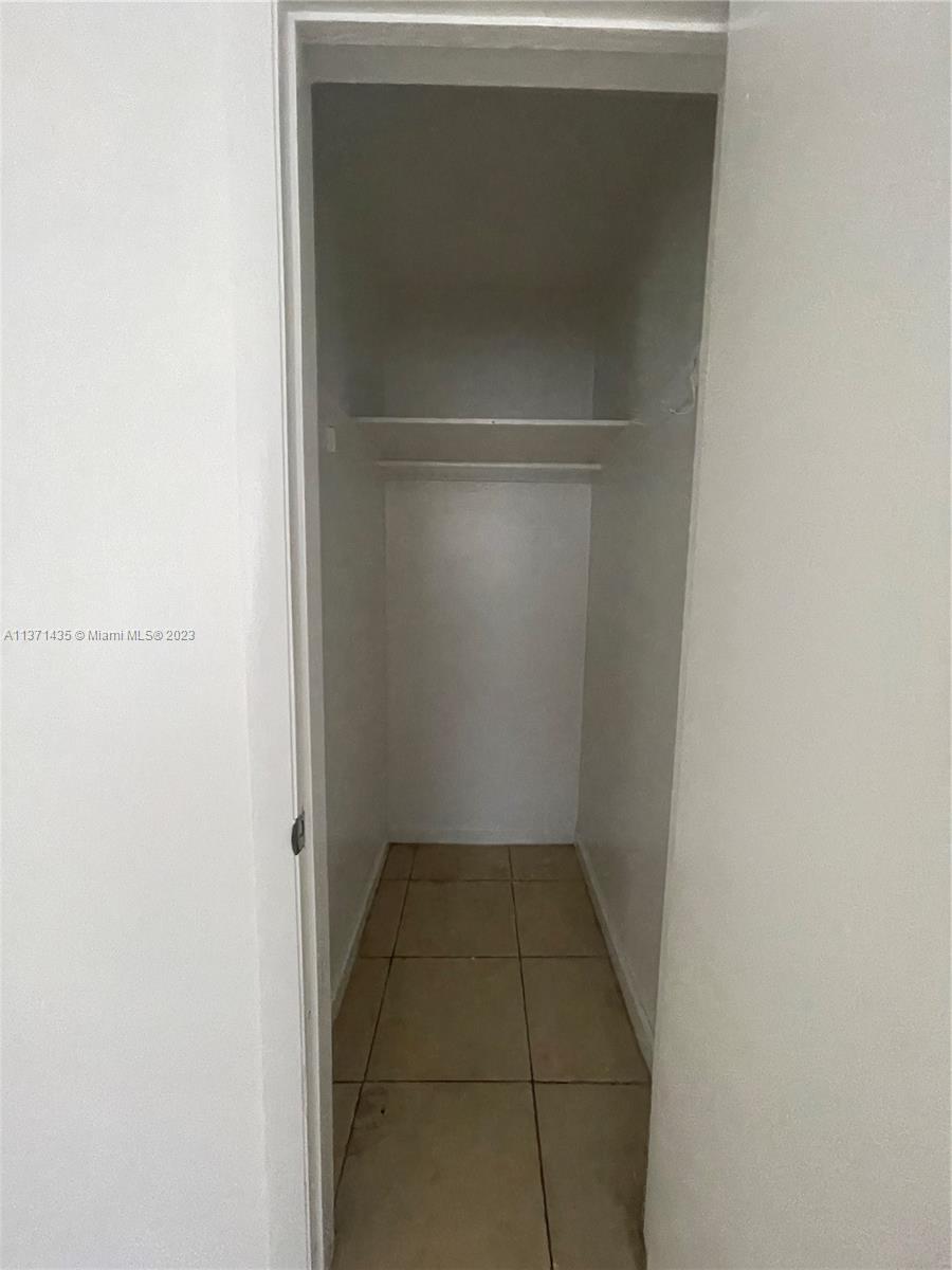 BAYSHORE PLAZA UNIT NO 2 - Residential Lease